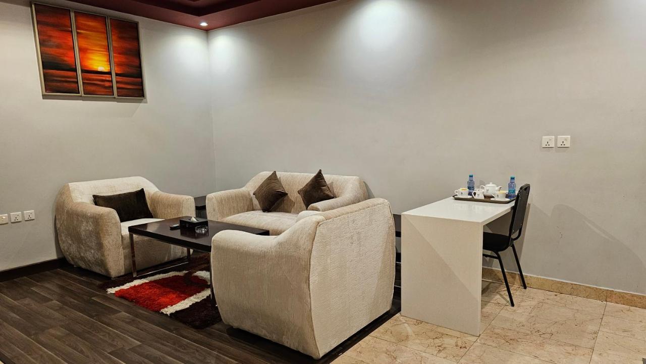 Raoum Inn Buraydah Екстер'єр фото